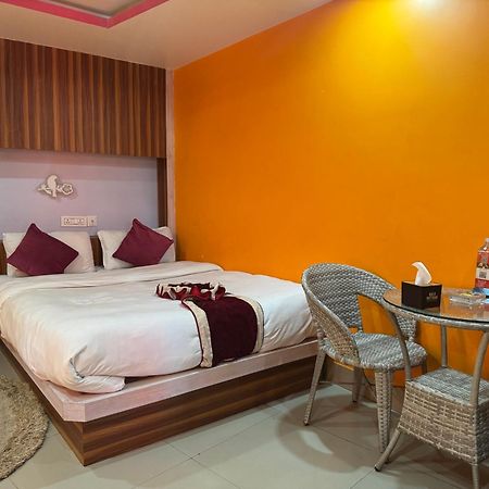 Om Tandoori Hotel 카트만두 외부 사진